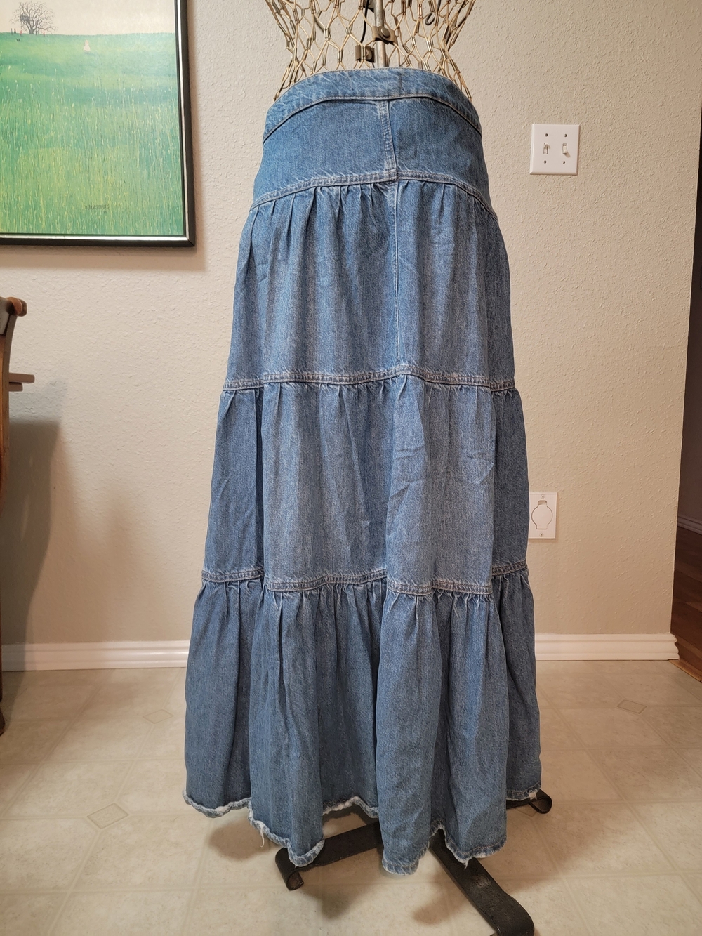 We The Free Light Blue Denim Tiered Maxi Skirt size Large - Picture 4 of 8